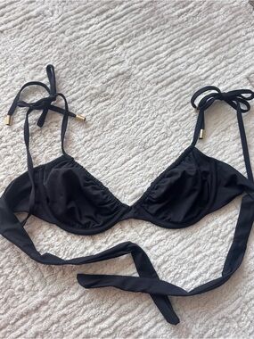 Monday Swimwear Black Tie-Shoulder Bikini Top
